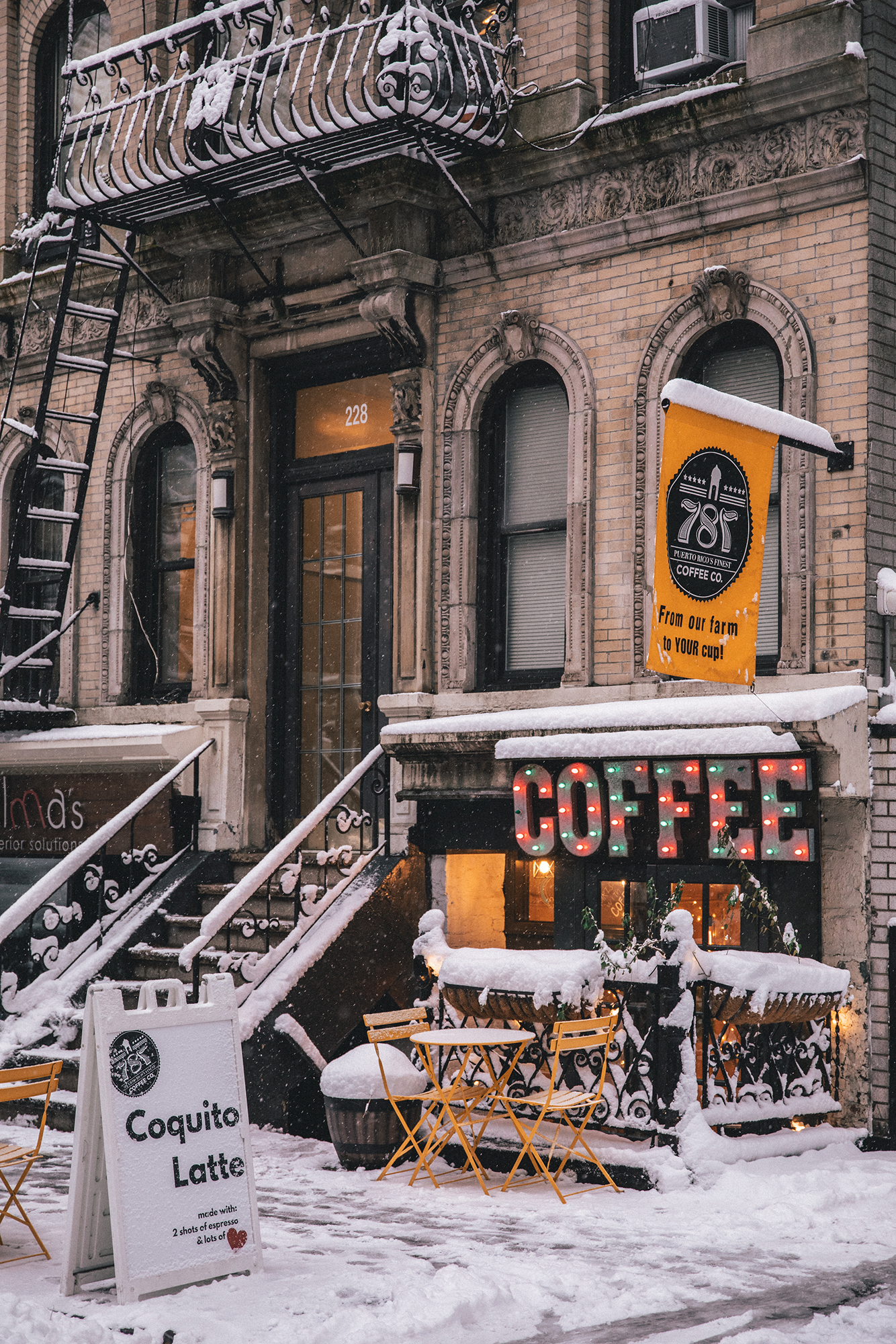 Coffee & Snow